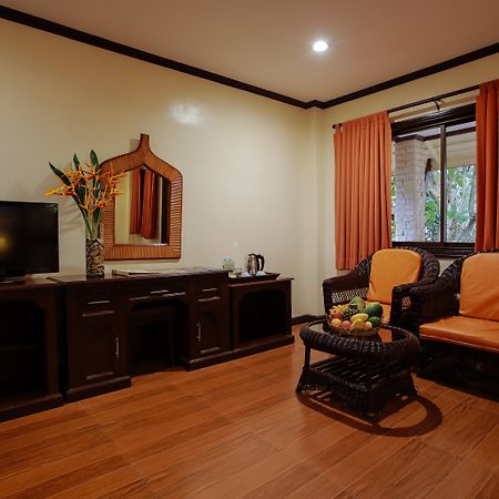 Paradise Garden Resort Hotel&Convention Center Manoc-Manoc Buitenkant foto