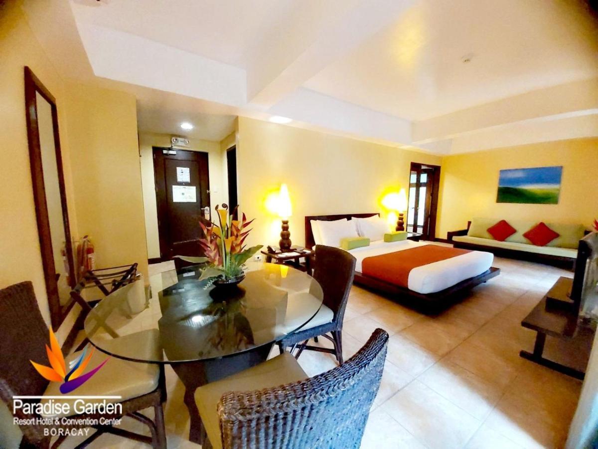 Paradise Garden Resort Hotel&Convention Center Manoc-Manoc Buitenkant foto
