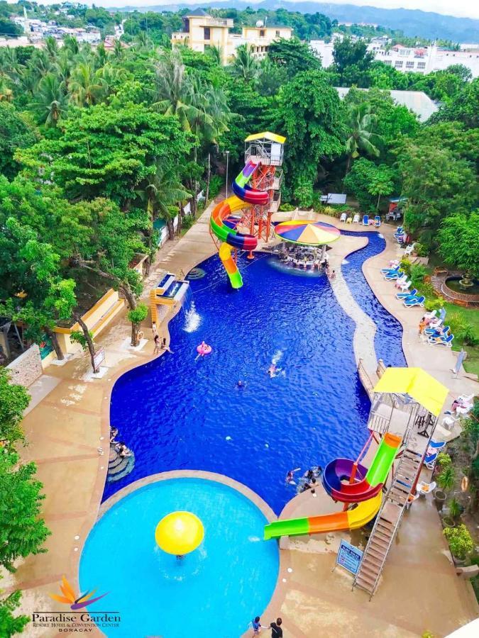 Paradise Garden Resort Hotel&Convention Center Manoc-Manoc Buitenkant foto