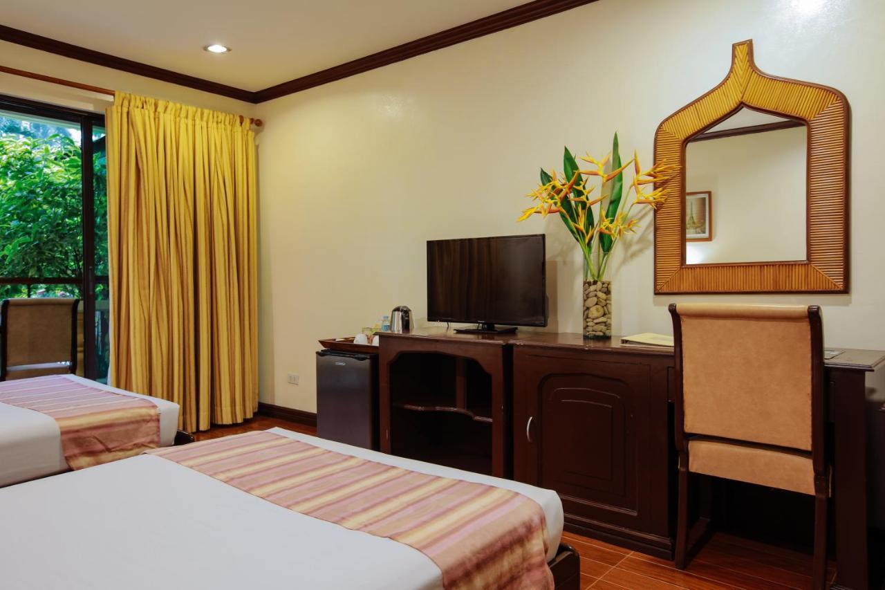 Paradise Garden Resort Hotel&Convention Center Manoc-Manoc Buitenkant foto